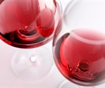 Red wine consumption may protect men against lung cancer