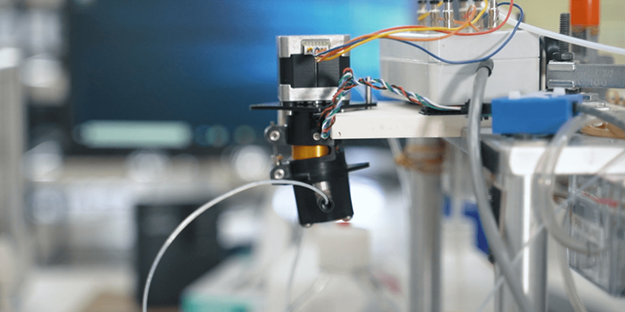 A Guide to Configuring Pumps for Non-Contact Dispensing