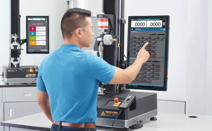 Bluehill® Universal