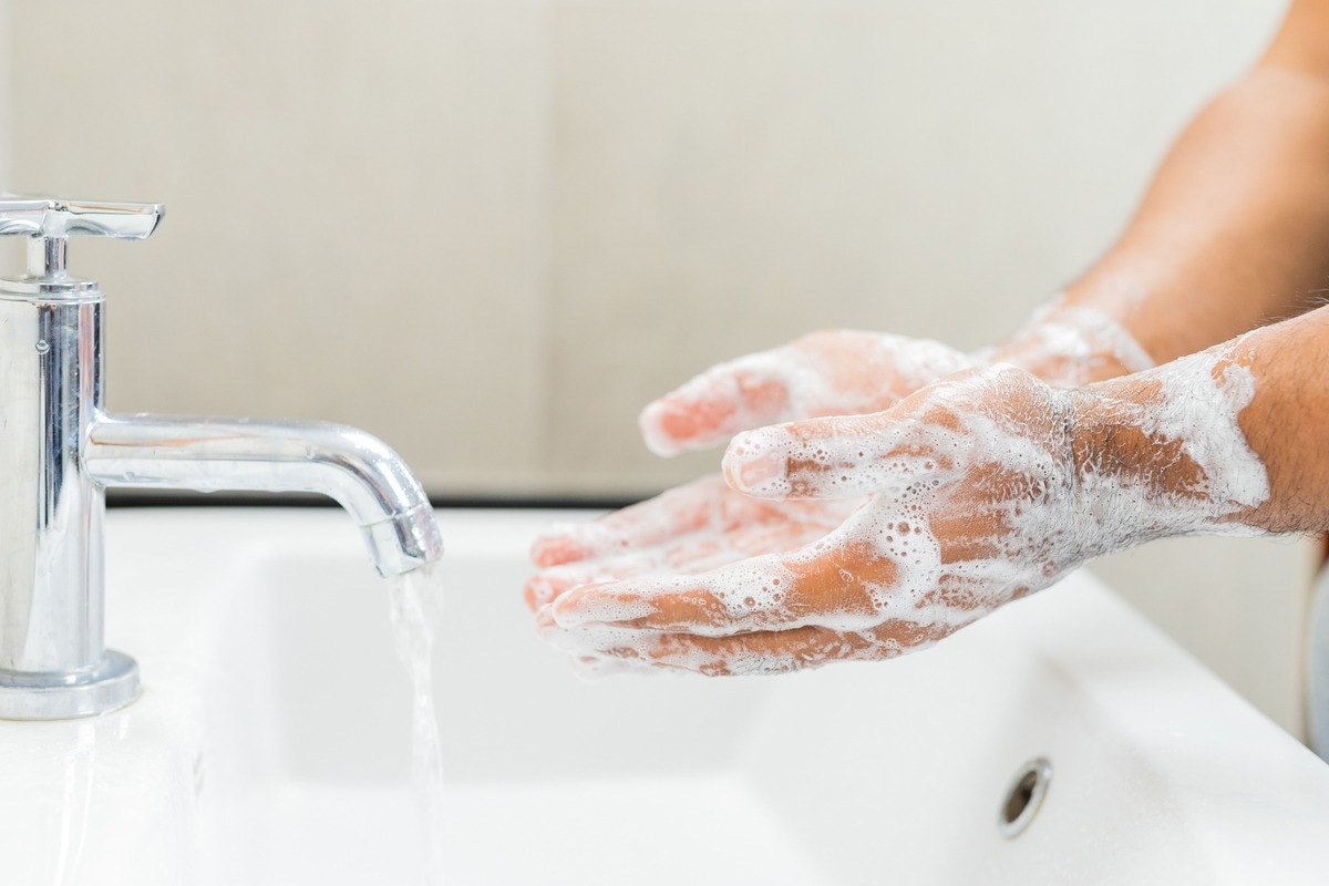 Study: Global sex differences in hygiene norms and their relation to sex equality. Image Credit: Nopphon_1987/Shutterstock.com