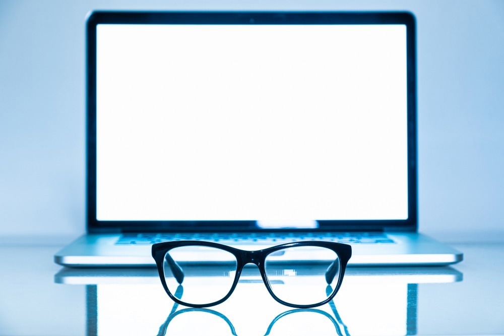 Study: Chronic blue light leads to accelerated aging in Drosophila by impairing energy metabolism and neurotransmitter levels. Image Credit: Aleksy Boyko / Shutterstock.com