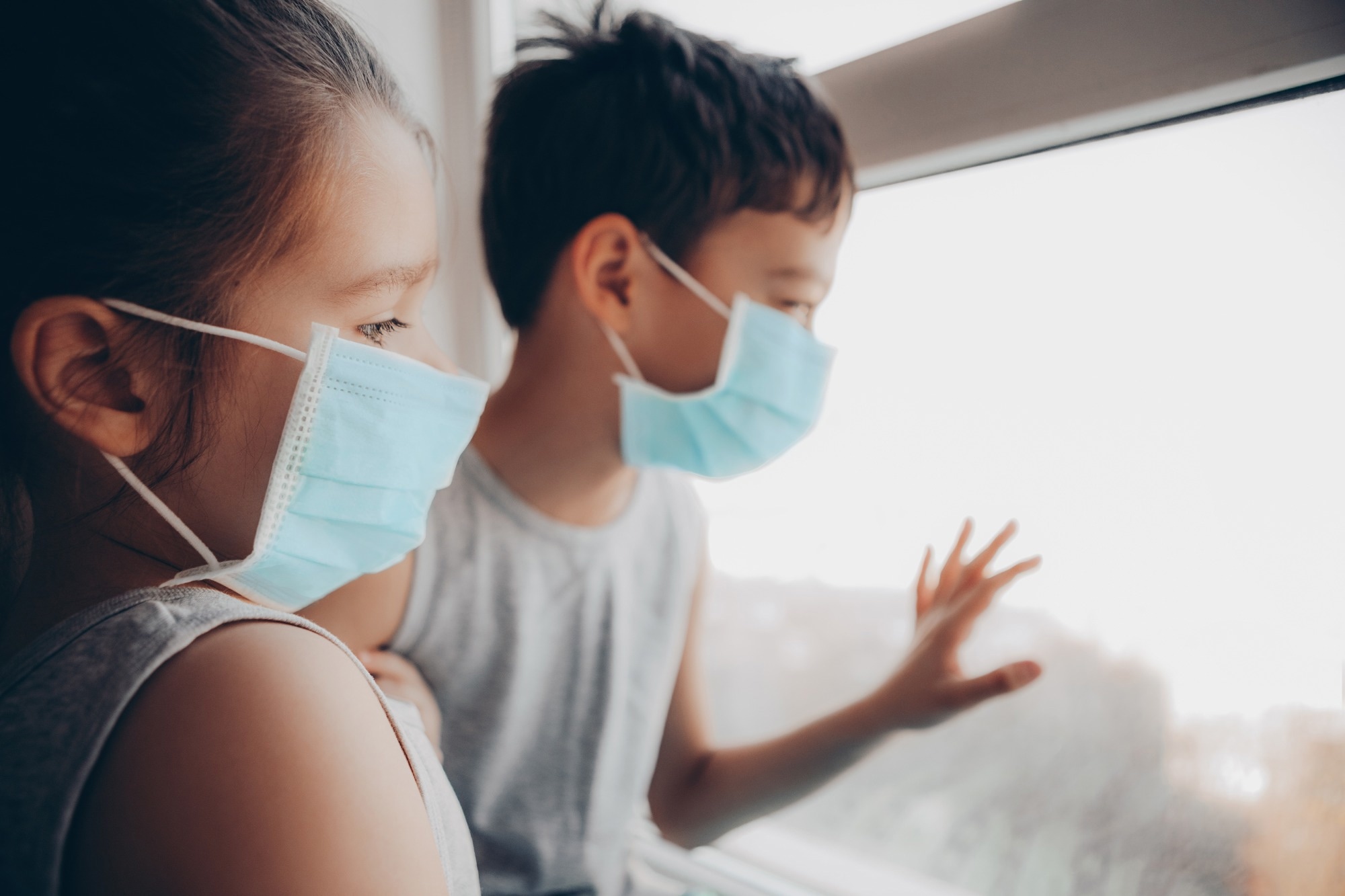 Study: Post-COVID-19-associated morbidity in children, adolescents, and adults: A matched cohort study including more than 157,000 individuals with COVID-19 in Germany. Image Credit: L Julia/Shutterstock