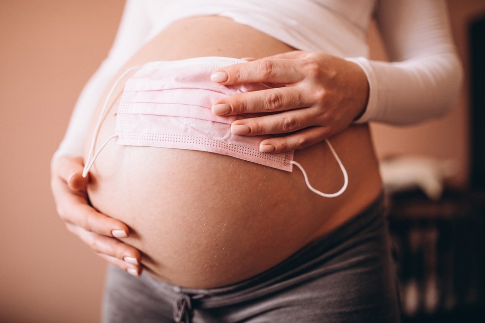 Study: Whole transcriptome profiling of placental pathobiology in SARS-CoV-2 pregnancies identifies a preeclampsia-like gene signature. Image Credit: PH888/Shutterstock