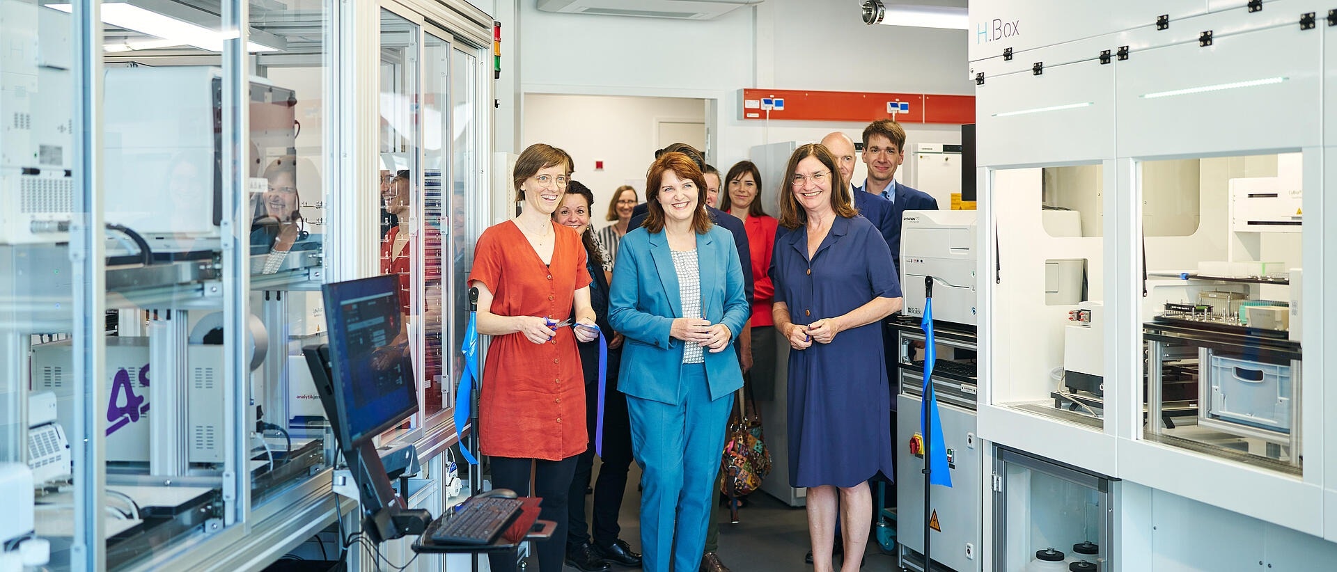 Leibniz-HKI and Analytik Jena develop facility for automated testing of drug candidates