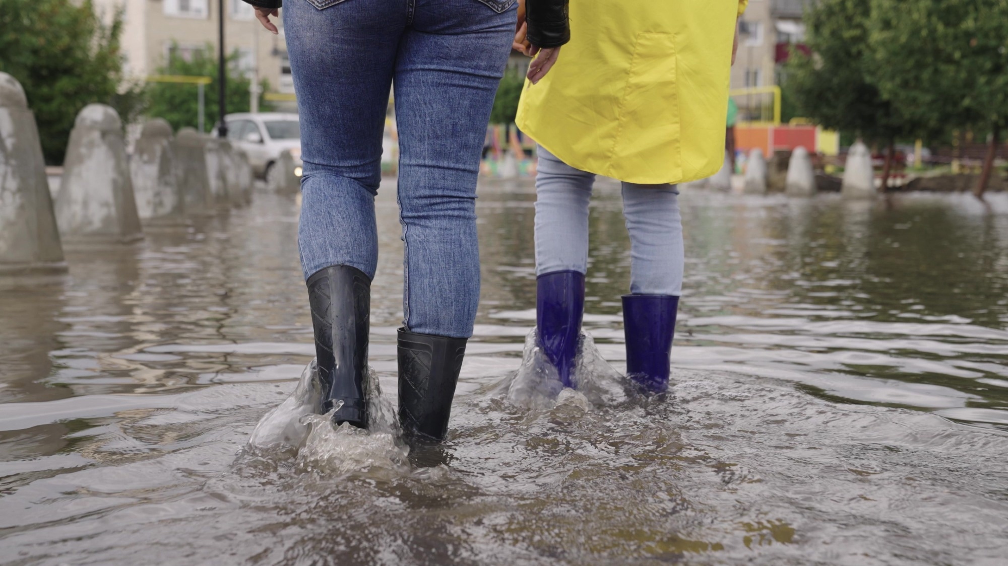 Study: Floods and cause-specific mortality in the UK: a nested case-control study. Image Credit: Valery Zotev/Shutterstock.com