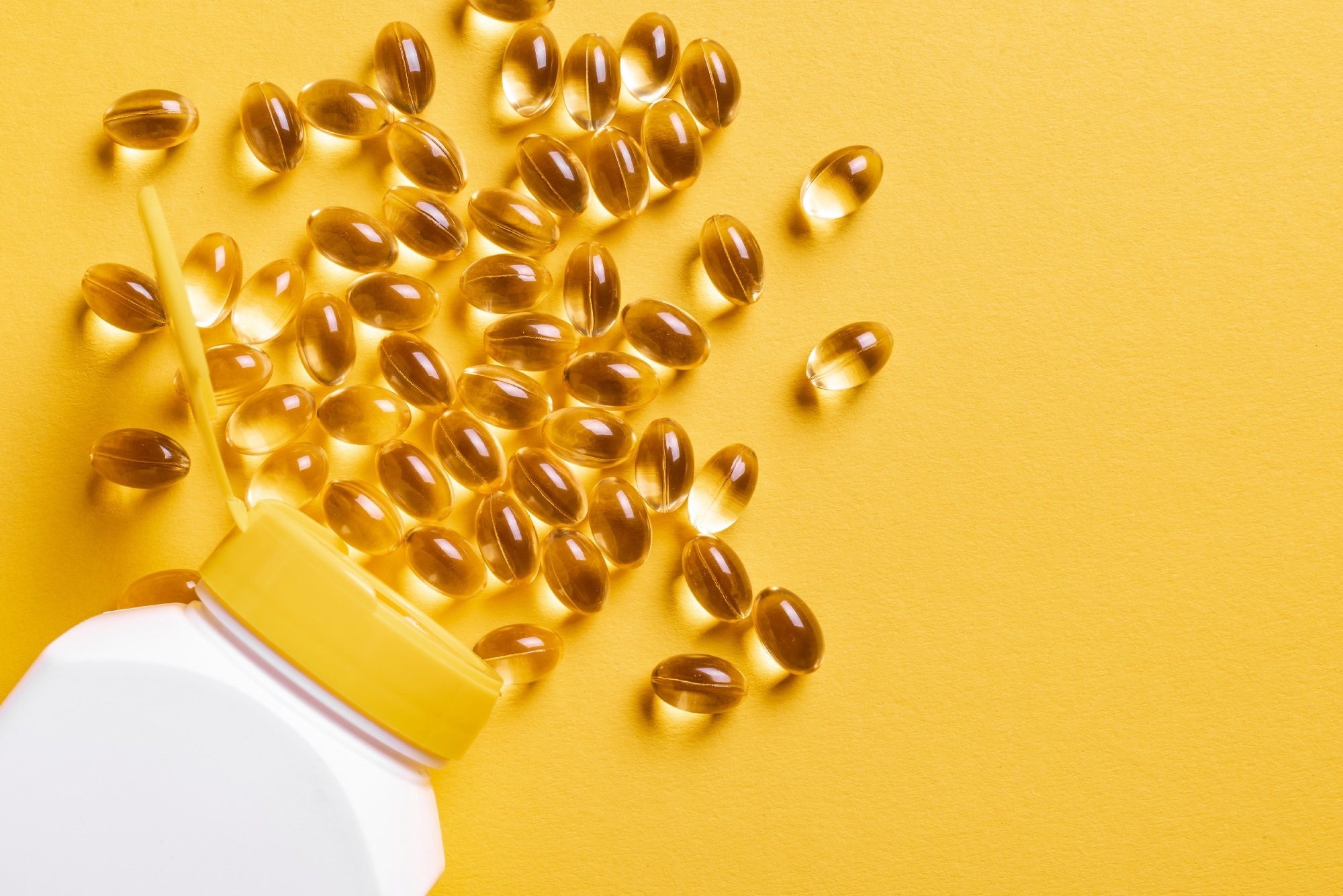 Accepted manuscript: High dose fish oil supplements are more effective than oily fish in altering the number and function of extracellular vesicles in healthy human subjects: A randomized, double-blind, placebo-controlled, parallel trial. Image Credit: Oksana Mizina / Shutterstock